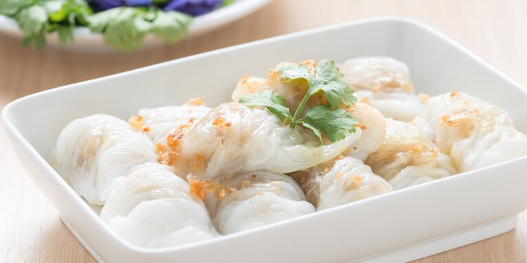 Dumpling au miel et à la coriandre cuit au four vapeur.