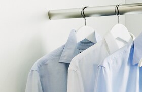 Des chemises fraîchement séchées et parfaitement nettes