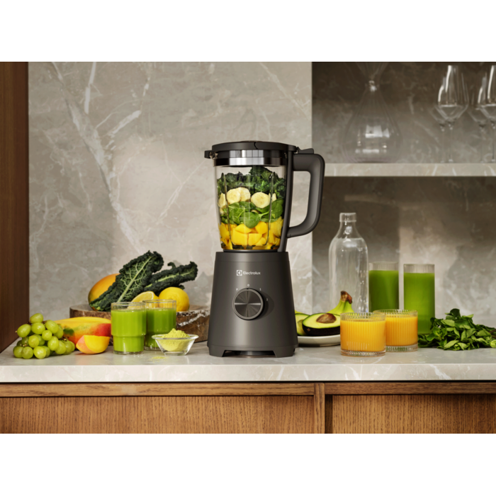 TruFlow® technology consistently delivers smooth blends fast.