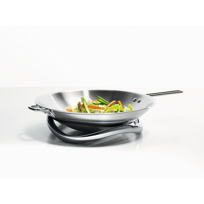 Electrolux - Wok induction bombé avec support - INFI-WOK