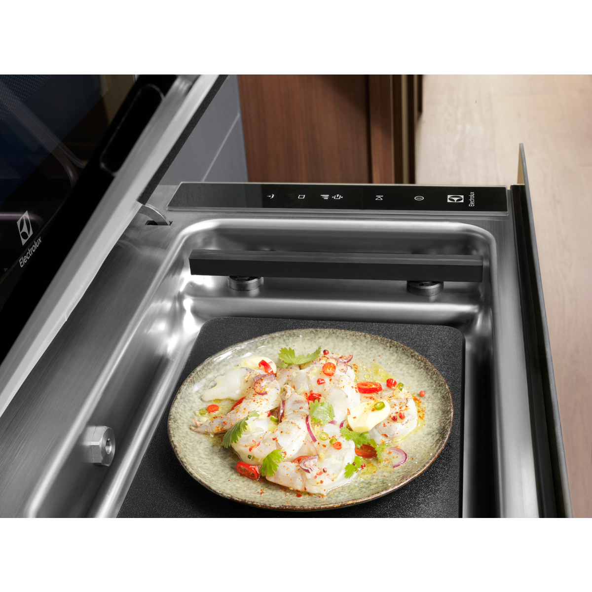 Electrolux - Integrated Vacuum Sealer - EBV4X