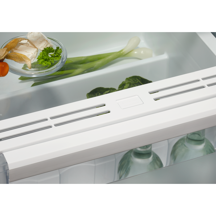 Electrolux - réfrigérateur encastrable - ERD6DE18S