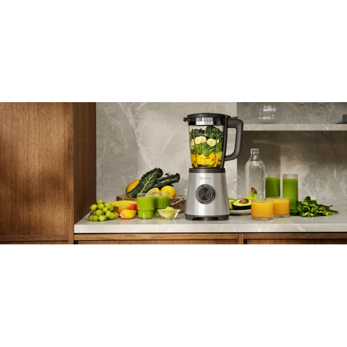 TruFlow® technology consistently delivers smooth blends fast.