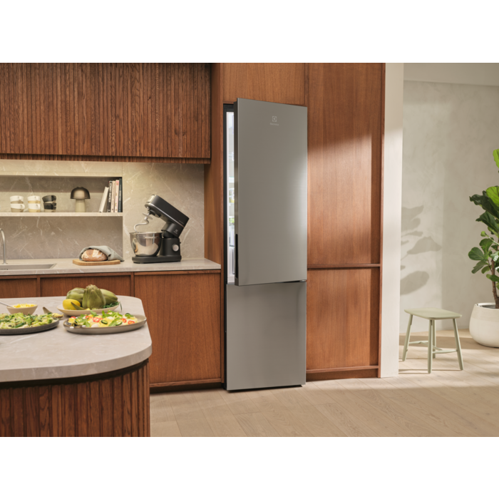 Electrolux - Réfrigérateur/congélateur combiné pose libre - LNT7MC36X