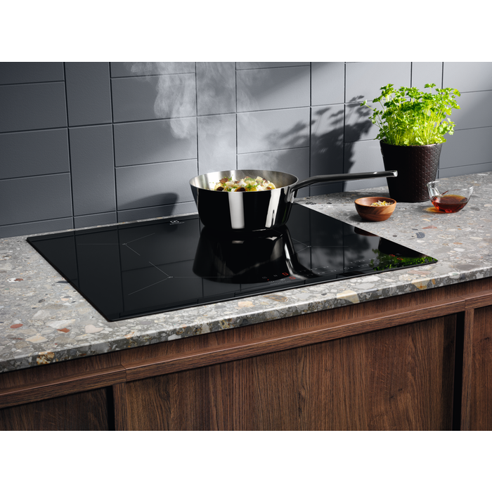 Electrolux - Plaque induction - Y62IS43