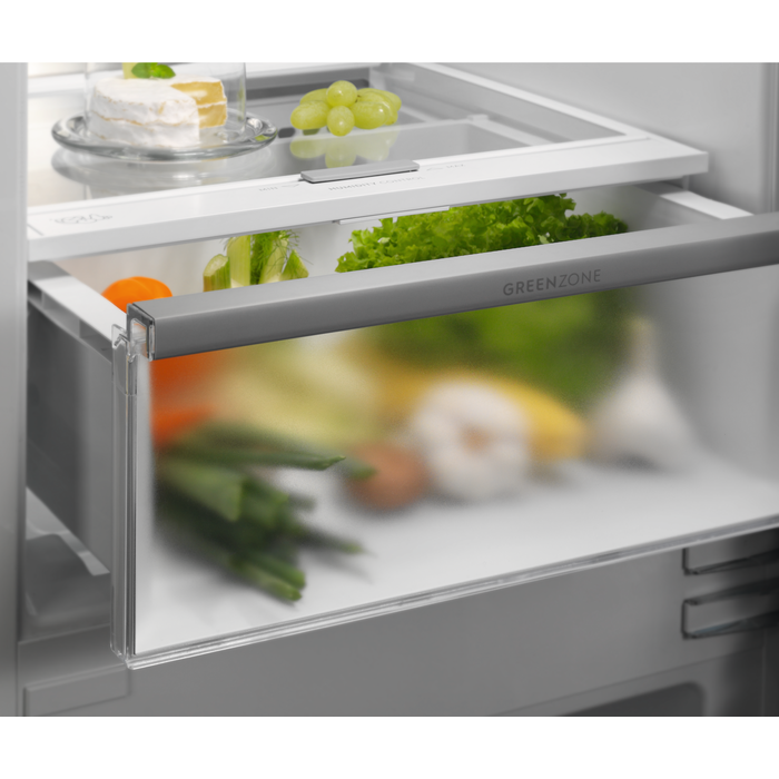 Electrolux - Réfrigérateur/congélateur combiné encastrable - ENG7TD18S