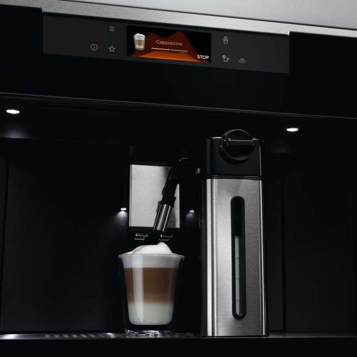 Electrolux - Machine à café compacte - KBC85X