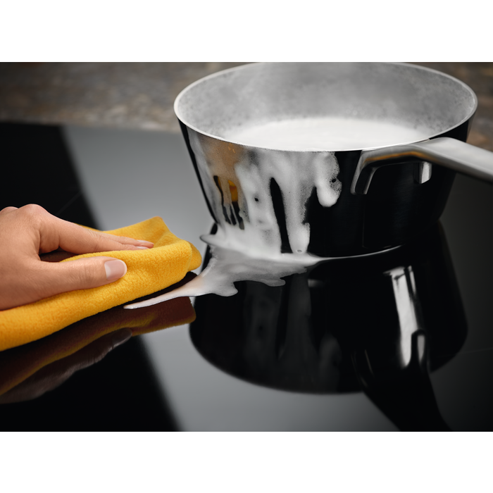 Electrolux - Plaque induction - EIT814