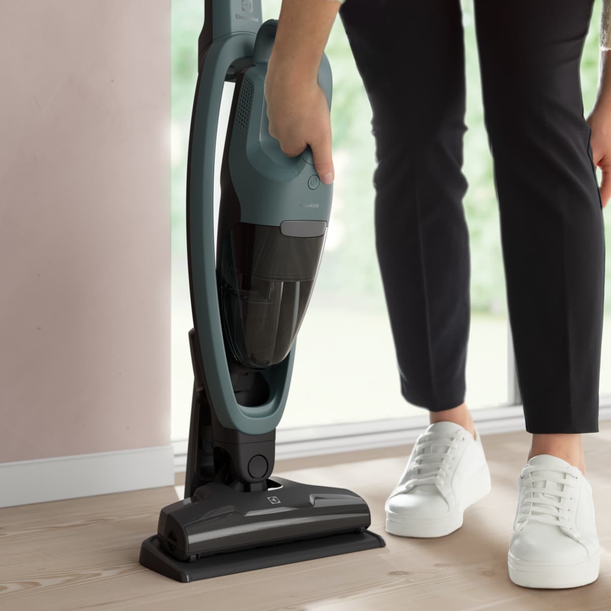 Electrolux - Balai sans fil - ES52CB18OG