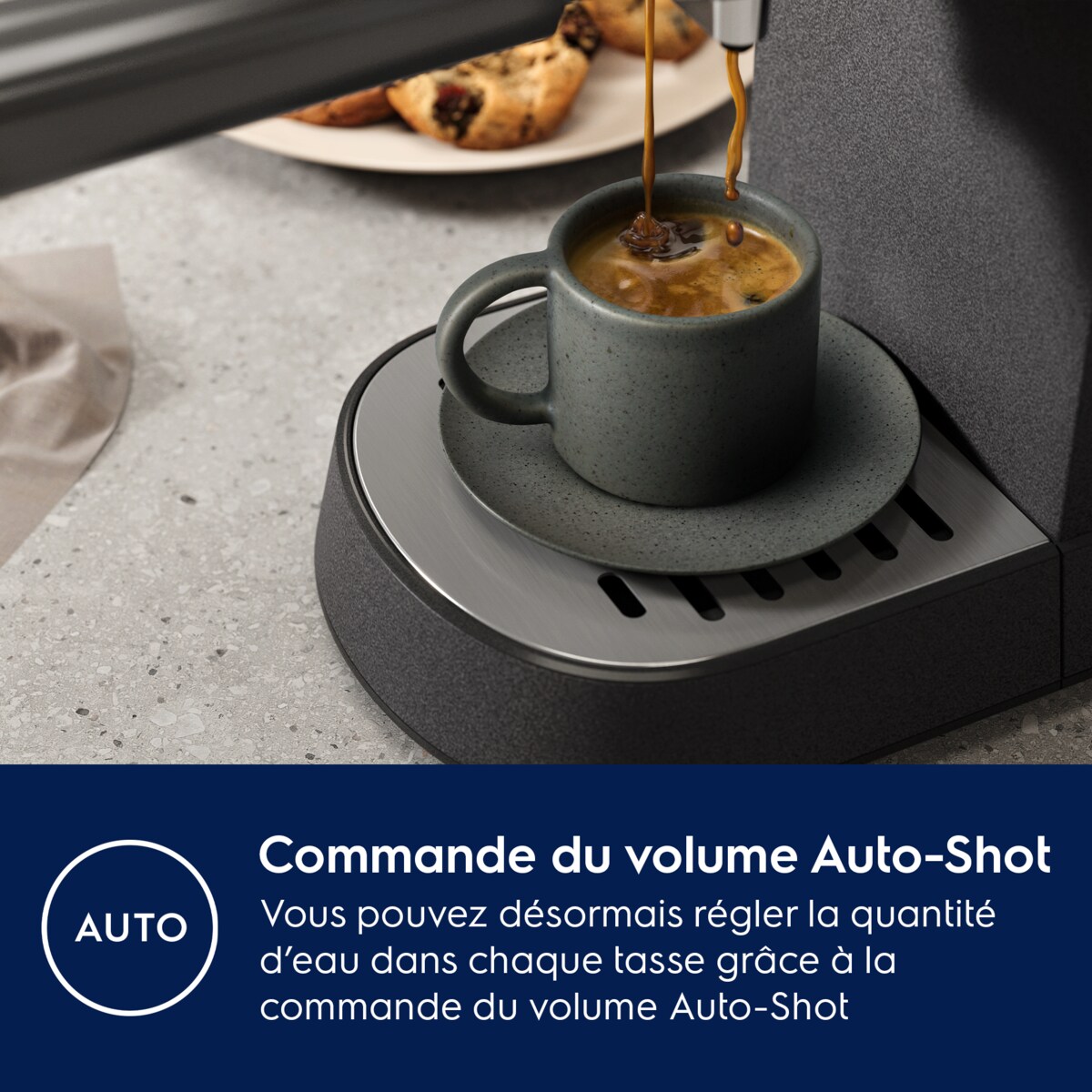 Electrolux - Machine à café - E6EC1-6BST