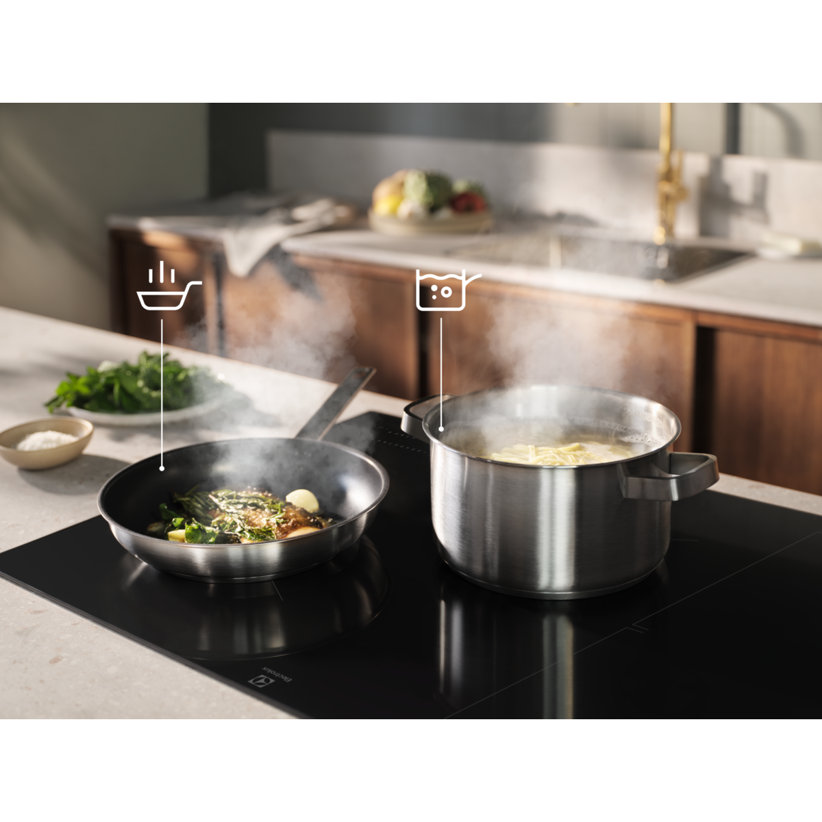 Electrolux - Plaque induction - EIS67386