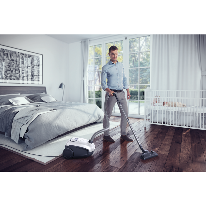 Electrolux - Aspirateur avec sac - EUSC62-IW