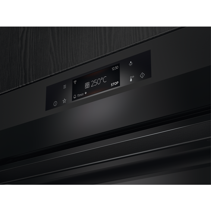 AEG - Four pyrolyse - BPE748380T