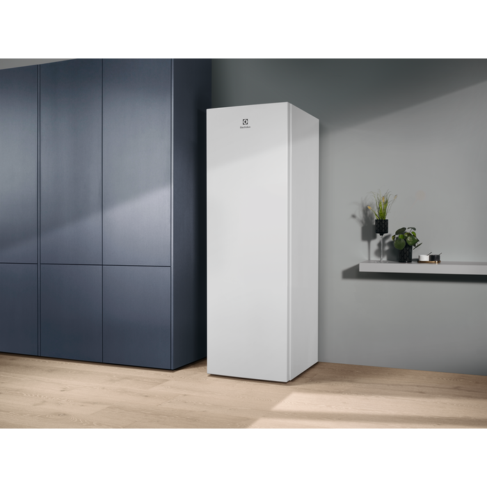 Electrolux - réfrigérateur pose libre - LRT5MF38W0