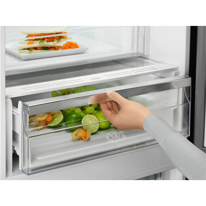 Electrolux - Réfrigérateur/congélateur combiné pose libre - LNC7ME34X1