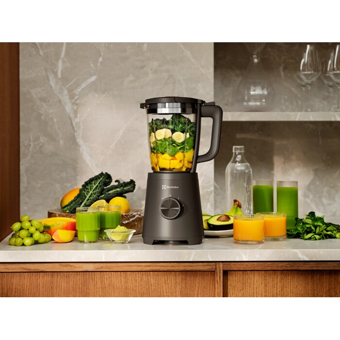 TruFlow® technology consistently delivers smooth blends fast.