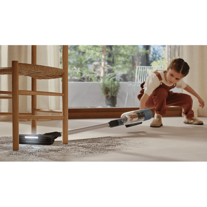 Powerful in every stroke – up to 99%* dust pick-up on hard flat floors
Disclaimer: Based on internal test on hard floors using Boost mode according to IEC 62885-4 standard. 