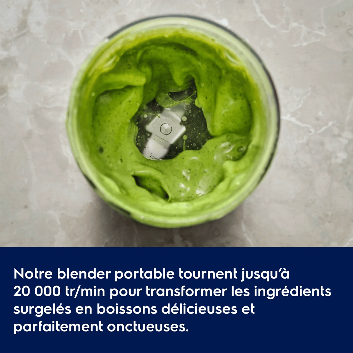 Mixe en 30 secondes. Le blender portable Electrolux fait tourner six lames à 20 000 tr/min.