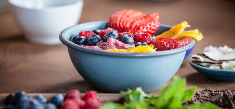 Smoothie bowl fruits rouges