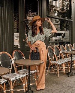 Les Colonnes De Sarah